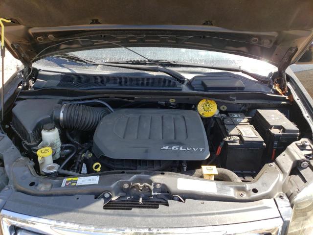 Photo 12 from auction – 2013 CHRYSLER TOWN & COU with VIN 2C4RC1BG6DR754756