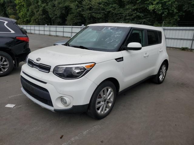 KIA SOUL + 2019 with VIN KNDJP3A5XK7690247 - Photo from auction