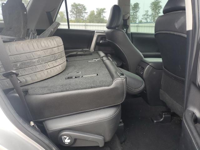 Photo 11 from auction – 2014 TOYOTA 4RUNNER SR with VIN JTEZU5JR2E5067128