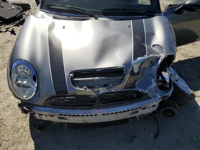 Photo 11 from auction – 2006 MINI COOPER S with VIN WMWRE33526TL20197