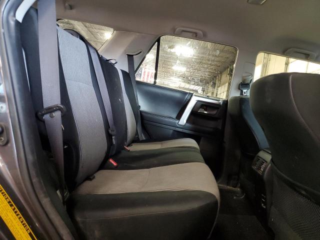 Photo 11 from auction – 2018 TOYOTA 4RUNNER SR with VIN JTEBU5JR2J5497205