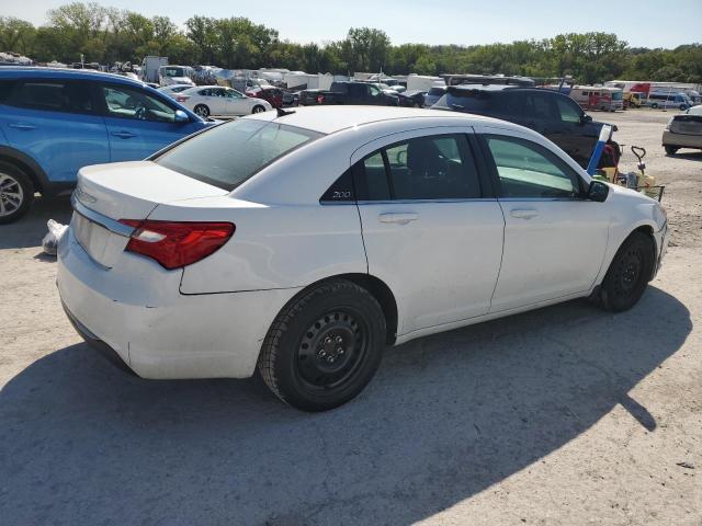 Photo 3 from auction – 2012 CHRYSLER 200 LX with VIN 1C3CCBAB9CN149938