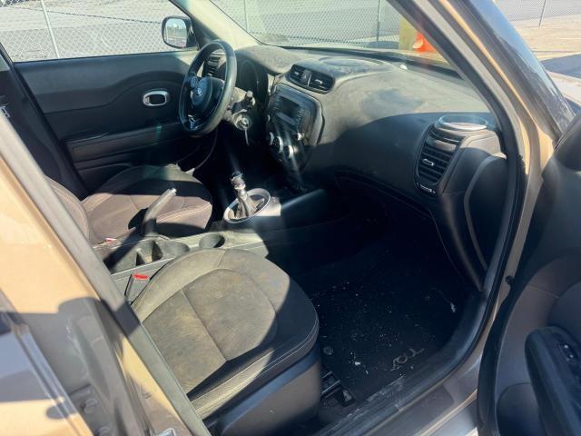 صورة رقم 5 من المزاد - 2015 KIA SOUL مع VIN KNDJN2A29F7128237