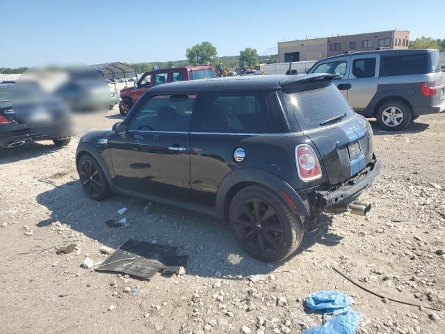 Photo 2 from auction – 2012 MINI COOPER S with VIN WMWSV3C54CT385632