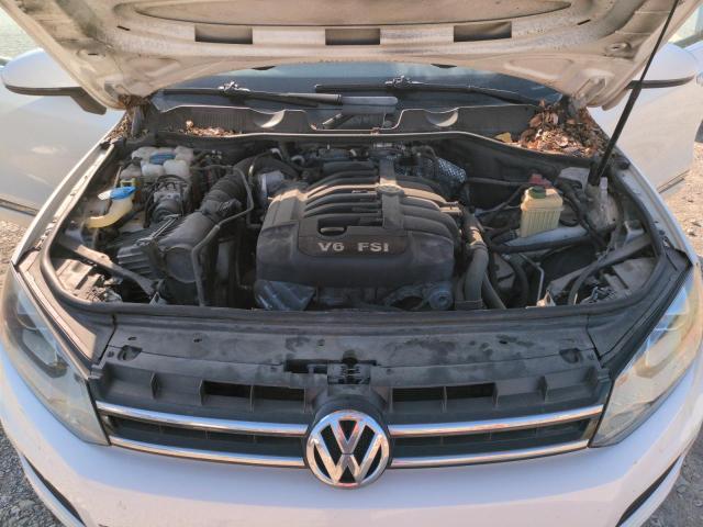 Photo 12 from auction – 2012 VOLKSWAGEN TOUAREG V6 with VIN WVGFF9BP2CD002459
