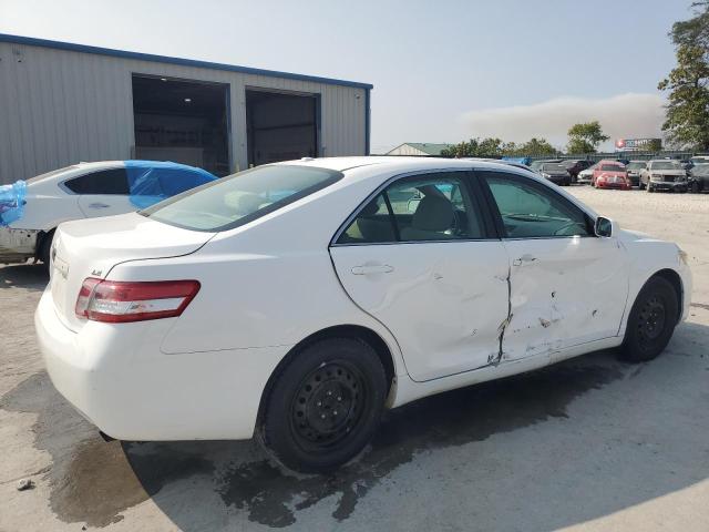 Photo 3 from auction – 2011 TOYOTA CAMRY BASE with VIN 4T4BF3EK7BR194767