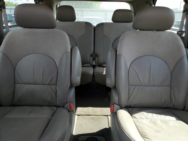 Photo 10 from auction – 2002 CHRYSLER TOWN & COU with VIN 2C8GP64L62R798027