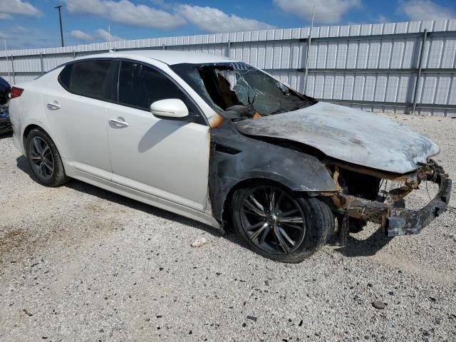 Photo 4 from auction – 2015 KIA OPTIMA LX with VIN KNAGM4A77F5661796