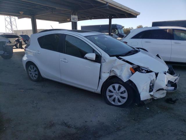 Photo 4 from auction – 2014 TOYOTA PRIUS C with VIN JTDKDTB36E1069251