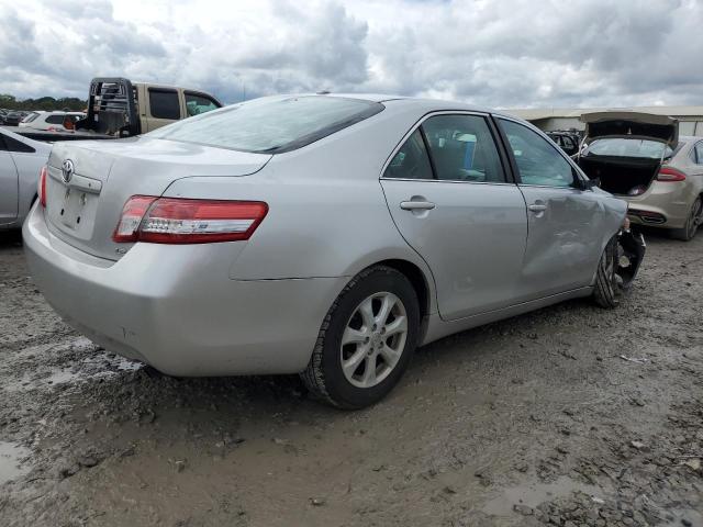 Photo 3 from auction – 2011 TOYOTA CAMRY BASE with VIN 4T1BF3EK8BU117822