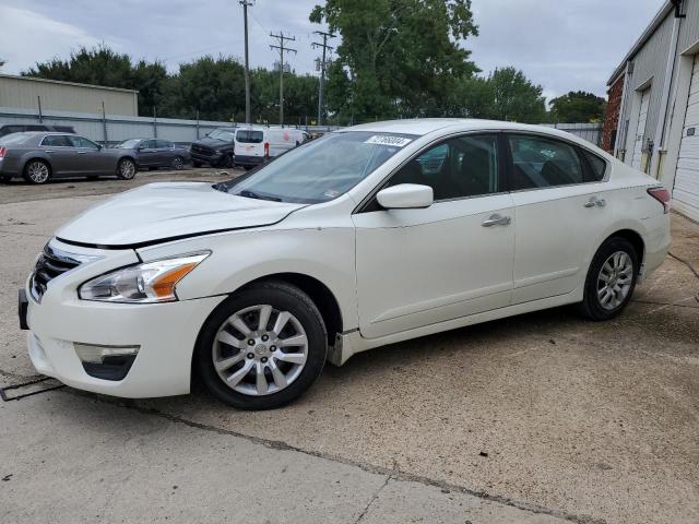 NISSAN ALTIMA 2.5 2015 with VIN 1N4AL3AP1FN923176 - Photo from auction