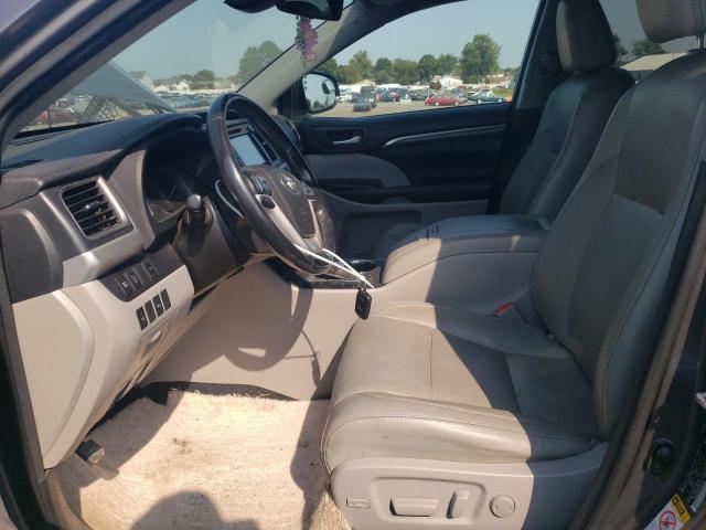 Фото 7 с аукциона – 2017 TOYOTA HIGHLANDER с VIN 5TDDZRFH9HS365326
