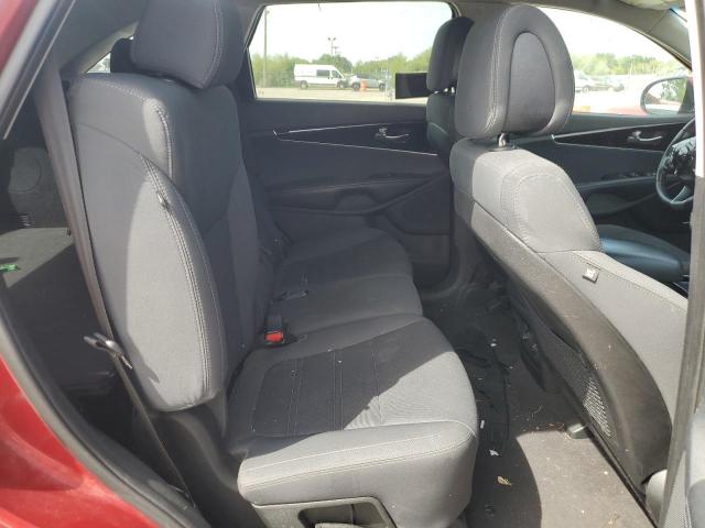Photo 11 from auction – 2016 KIA SORENTO LX with VIN 5XYPG4A32GG088886