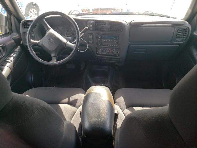 Photo 8 from auction – 2003 CHEVROLET BLAZER with VIN 1GNDT13X13K179026