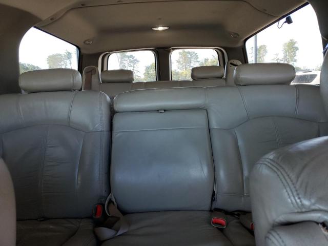 Photo 10 from auction – 2001 CHEVROLET SUBURBAN K with VIN 3GNFK16T21G209059
