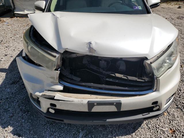 Photo 12 from auction – 2015 TOYOTA HIGHLANDER with VIN 5TDJKRFH6FS218739