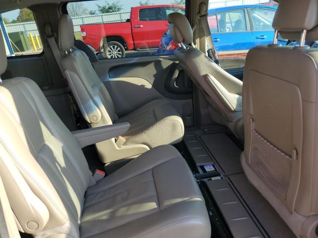 Photo 11 from auction – 2013 CHRYSLER TOWN & COU with VIN 2C4RC1BG4DR669592