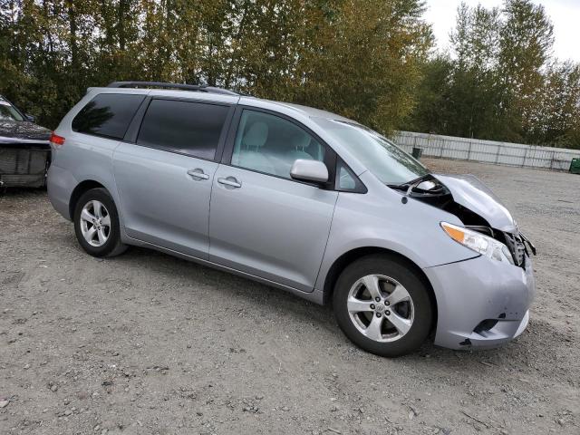 Photo 4 from auction – 2011 TOYOTA SIENNA LE with VIN 5TDKK3DC4BS011981