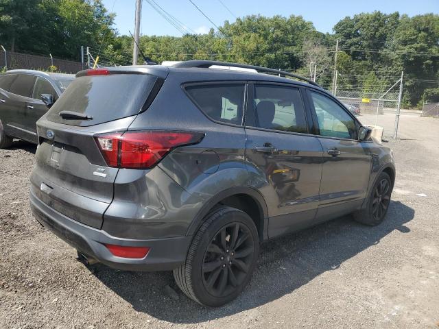 Photo 3 from auction – 2019 FORD ESCAPE SE with VIN 1FMCU0GD4KUA02416