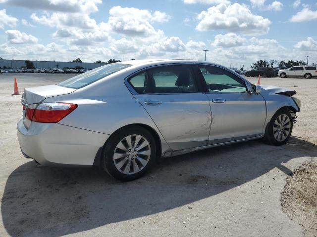 Photo 3 from auction – 2014 HONDA ACCORD EX with VIN 1HGCR2F76EA166710