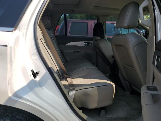 Photo 10 from auction – 2011 LINCOLN MKX with VIN 2LMDJ8JK3BBJ33995