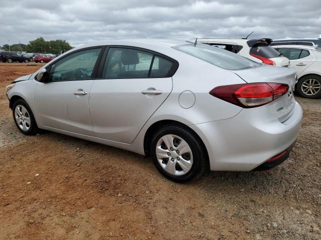 Photo 2 from auction – 2018 KIA FORTE LX with VIN 3KPFK4A72JE170358