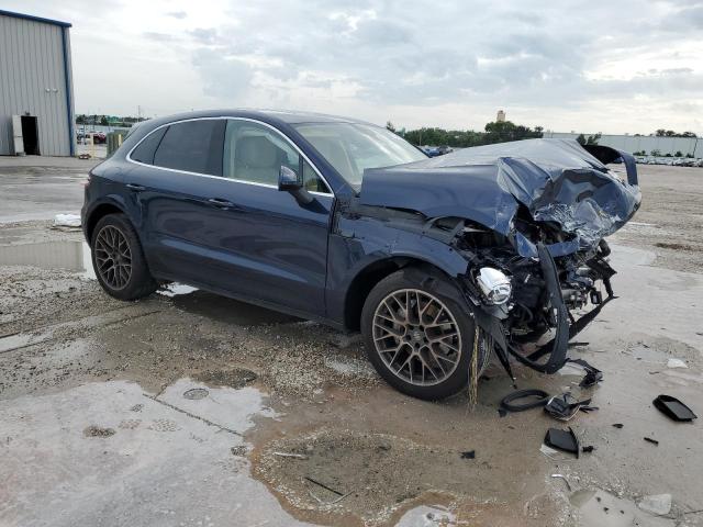 Photo 4 from auction – 2017 PORSCHE MACAN S with VIN WP1AB2A50HLB12861