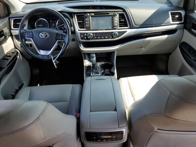 Photo 8 from auction – 2017 TOYOTA HIGHLANDER with VIN 5TDJZRFHXHS380100