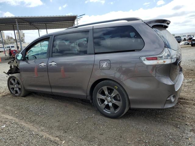 Photo 2 from auction – 2017 TOYOTA SIENNA SE with VIN 5TDXZ3DC8HS779828