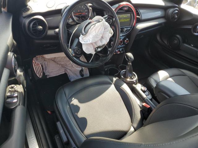Photo 8 from auction – 2017 MINI COOPER with VIN WMWWG5C3XH3D00048