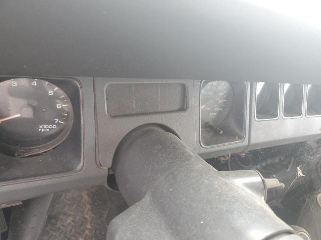 Photo 9 from auction – 1995 JEEP WRANGLER / with VIN 1J4FY19P3SP252810