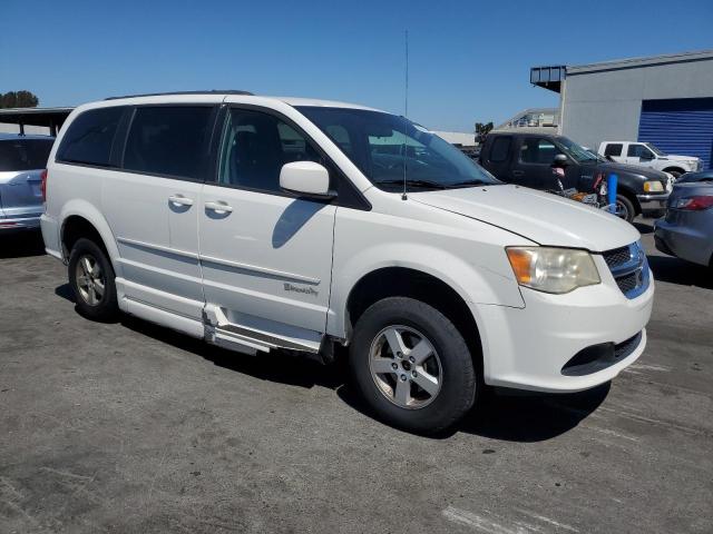 Photo 4 from auction – 2011 DODGE GRAND CARA with VIN 2D4RN3DG1BR755817