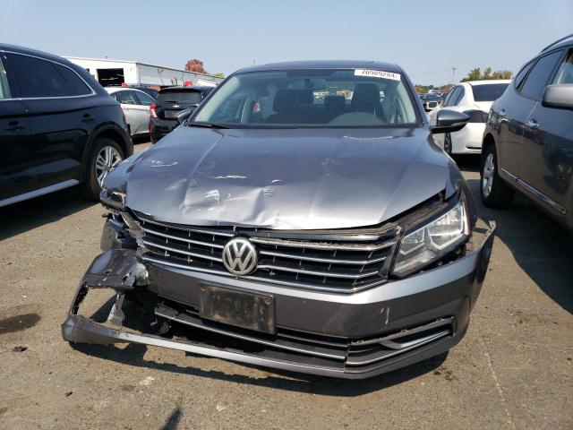 Photo 5 from auction – 2017 VOLKSWAGEN PASSAT with VIN 1VWBT7A35HC011746