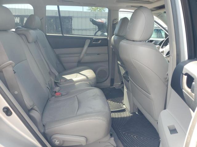 Photo 11 from auction – 2010 TOYOTA HIGHLANDER with VIN 5TDJK3EH8AS033292