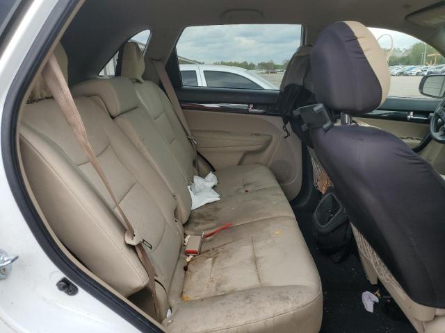 Photo 11 from auction – 2013 KIA SORENTO LX with VIN 5XYKT3A69DG346830