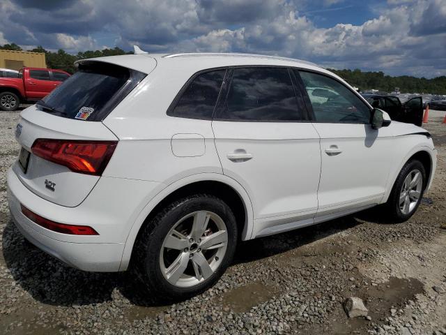 Photo 3 from auction – 2018 AUDI Q5 PREMIUM with VIN WA1ANAFYXJ2018918