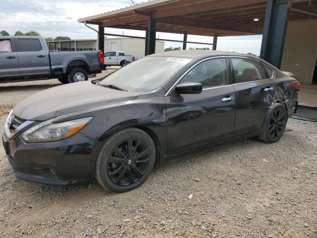 NISSAN ALTIMA 2.5 2017 with VIN 1N4AL3AP4HC228026 - Photo from auction
