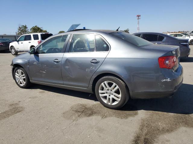 Photo 2 from auction – 2007 VOLKSWAGEN JETTA WOLF with VIN 3VWEG71K77M143168