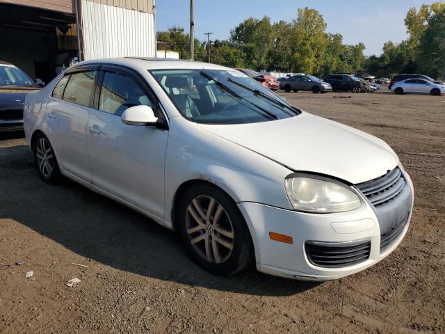 Photo 4 from auction – 2006 VOLKSWAGEN JETTA 2.5 with VIN 3VWSF71K26M703425