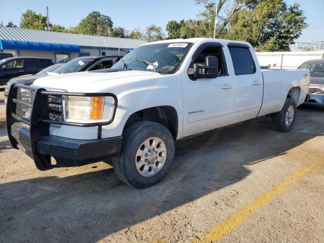GMC SIERRA K35 2011 with VIN 1GT424C87BF201320 - Photo from auction