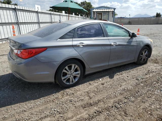 Photo 3 from auction – 2011 HYUNDAI SONATA SE with VIN 5NPEC4AC8BH236737