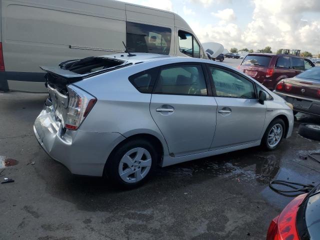 Photo 3 from auction – 2011 TOYOTA PRIUS with VIN JTDKN3DU5B1449020