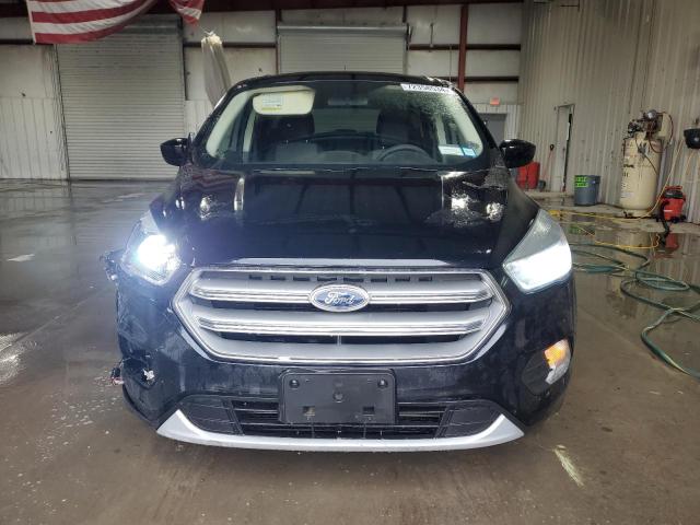 Photo 5 from auction – 2017 FORD ESCAPE SE with VIN 1FMCU9G9XHUB08555