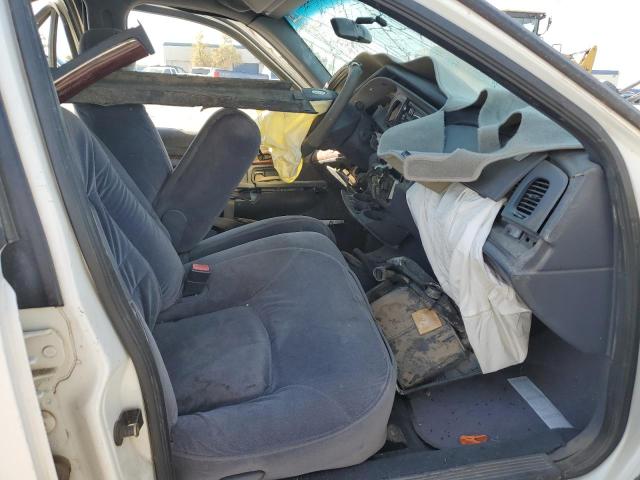 Photo 7 from auction – 2002 MERCURY GRAND MARQ with VIN 2MEFM74W52X617001