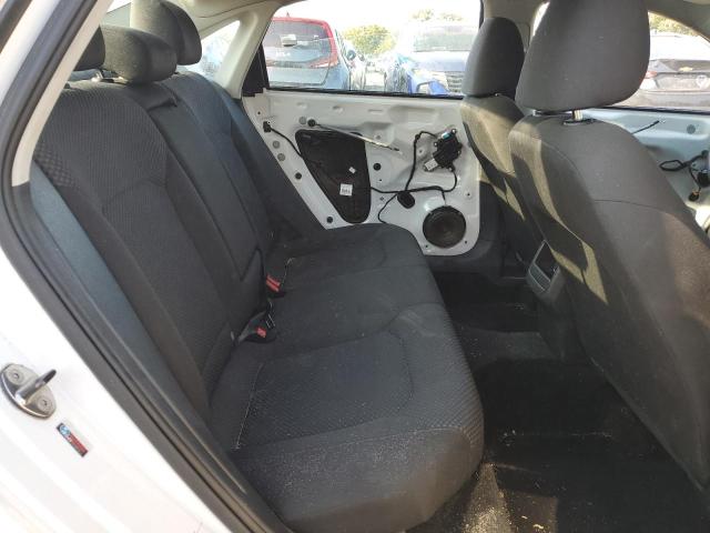 Photo 10 from auction – 2015 VOLKSWAGEN PASSAT S with VIN 1VWAT7A3XFC005451