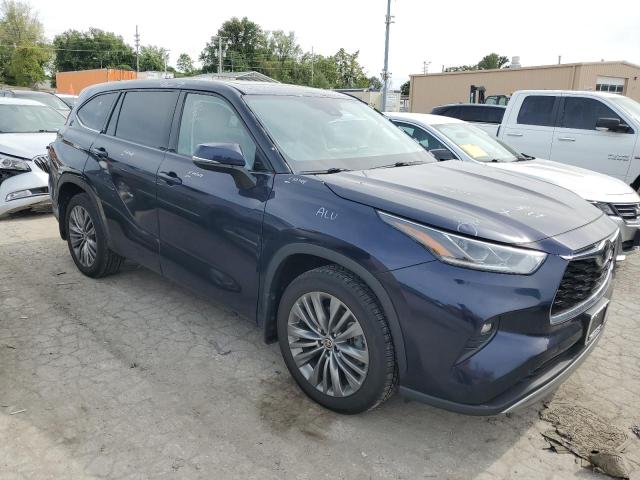 Photo 4 from auction – 2020 TOYOTA HIGHLANDER with VIN 5TDFZRBHXLS043110