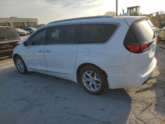 Снимка 2 от търг – 2018 CHRYSLER PACIFICA T с VIN 2C4RC1BG0JR211771