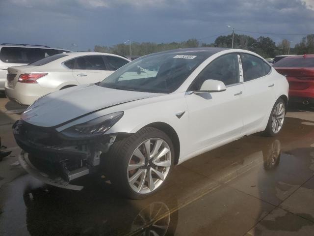 TESLA MODEL 3 2018 with VIN 5YJ3E1EB0JF088999 - Photo from auction