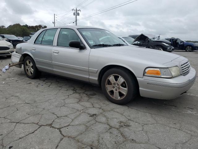 Photo 4 from auction – 2004 FORD CROWN VICT with VIN 2FAHP74W74X110255