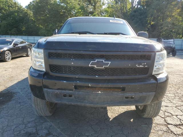 Photo 5 from auction – 2011 CHEVROLET SILVERADO with VIN 1GCRKREA0BZ213536